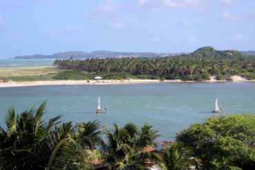 Lagoa Guarairas em Tibau do Sul